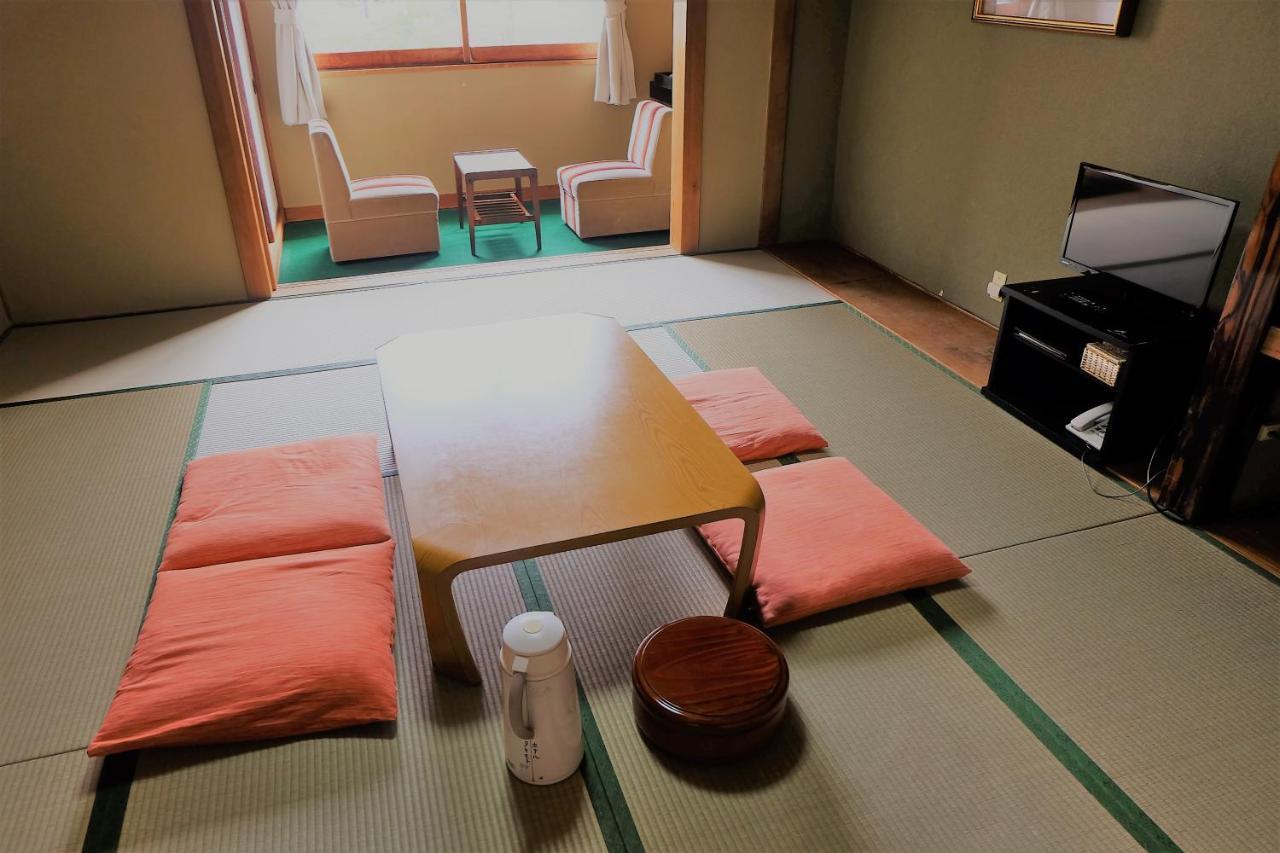 יאמנוצ'י Hotel Takimoto מראה חיצוני תמונה
